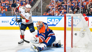 Panthers Roar: Stunning Edmonton with Three Goals in the 2nd Period!